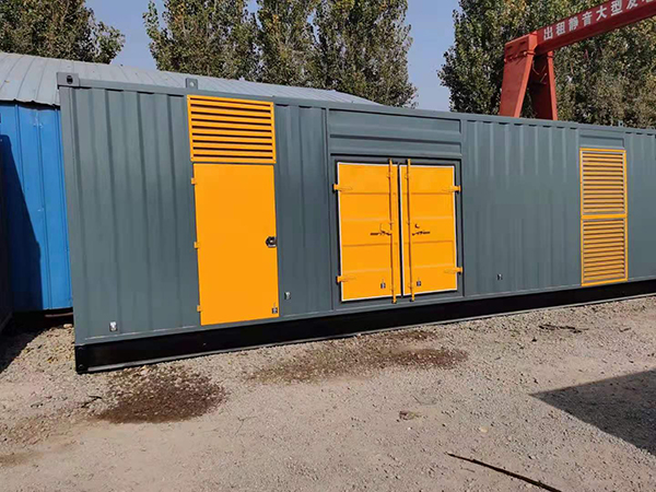铜仁300kw 柴油发电机组用多大的空气开关？