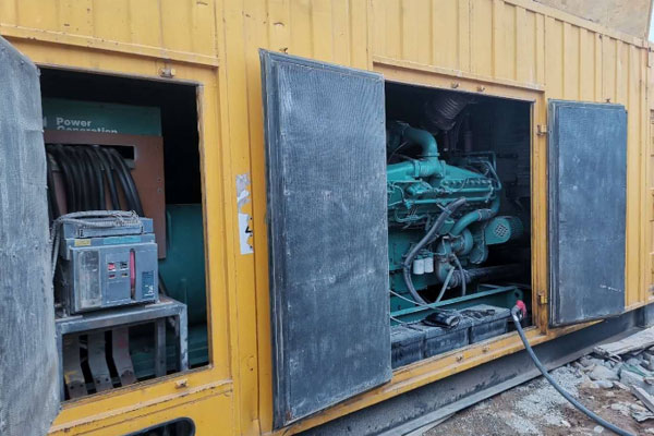 铜仁发电机组夏季保养的注意事项有哪些？