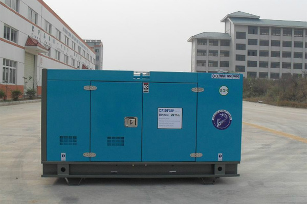 铜仁发电机租赁发电机组的换季保养注意事项