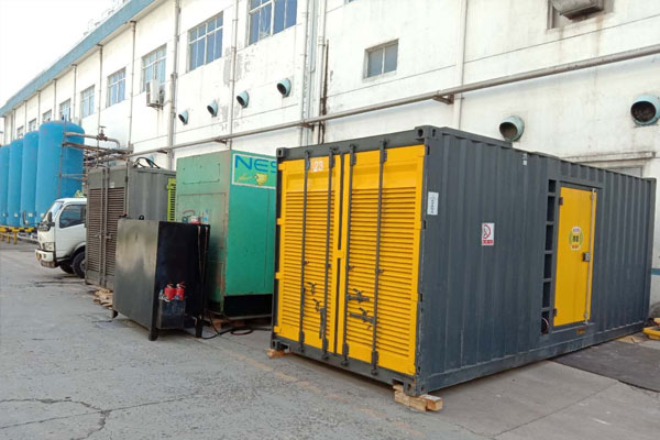 铜仁发电机组保养是确保其正常运行、延长使用寿命的关键，以下是一些保养注意事项