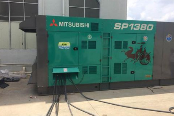 铜仁为什么有些柴油发电机组的输出电压可以调节？