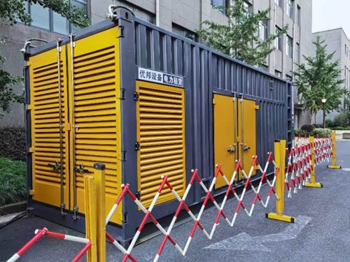 铜仁如何使用转速表检查发动机的转速？