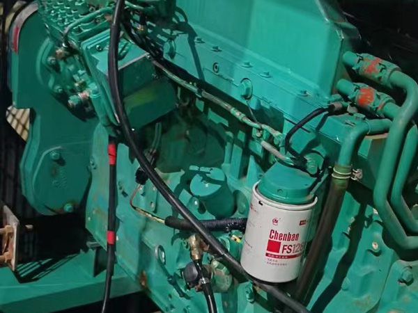 铜仁如何确定新的发电机组控制系统是否与原系统兼容？