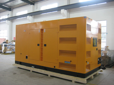 铜仁不同类型的发电机组在冬季保养时的注意事项有何差异？