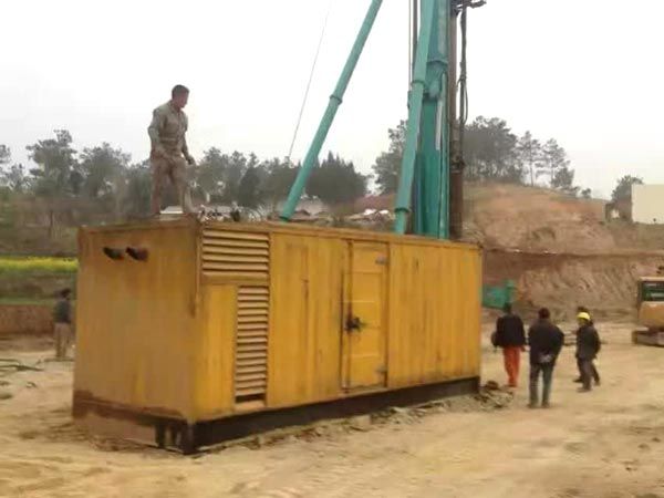 铜仁如何判断水冷式机油散热器密封件是否需要更换？